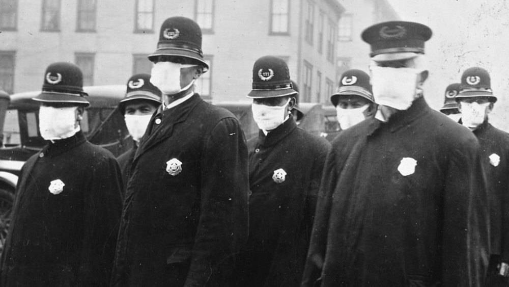 Spanish flu, police