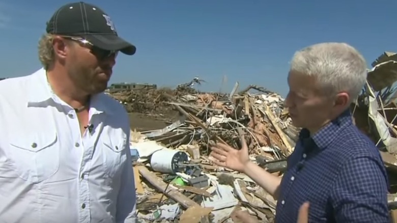 Toby Keith Anderson Cooper by ruins Moore's tornado