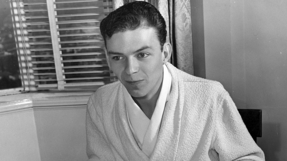 Young Frank Sinatra at home