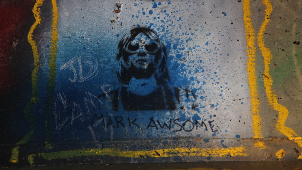  kurt cobain graffiti splatter