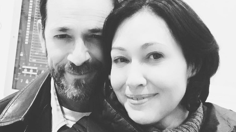Shannen Doherty and Luke Perry selfie