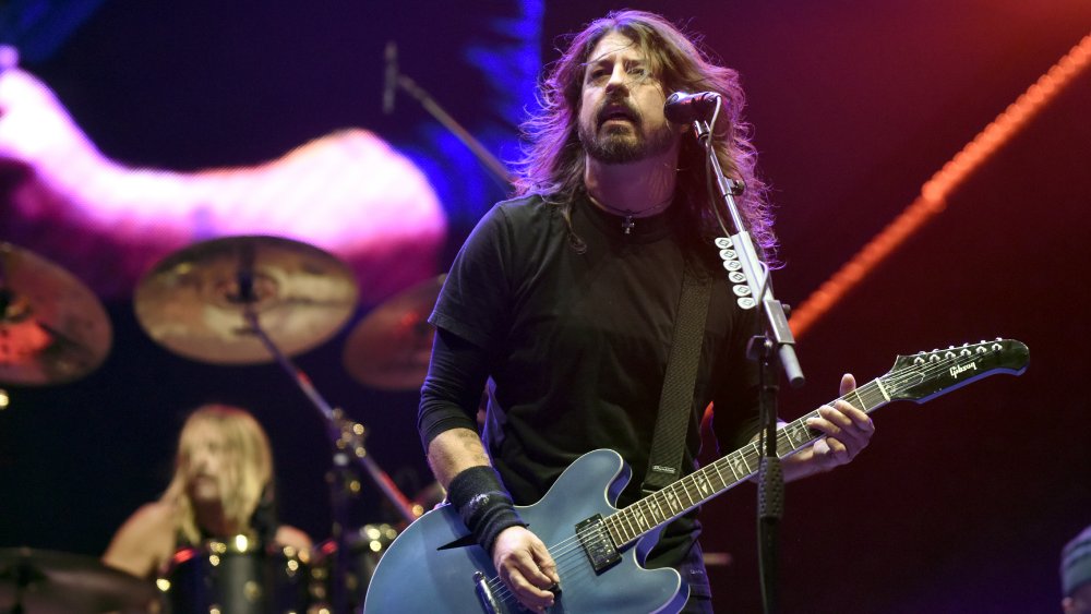 Dave Grohl playing guitar