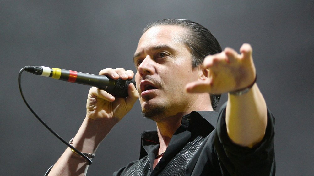 Mike Patton at mic