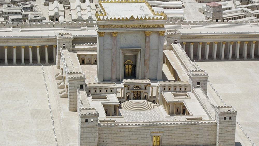 A model of the Second Temple in Jerusalem in the Israel Museum, 2008