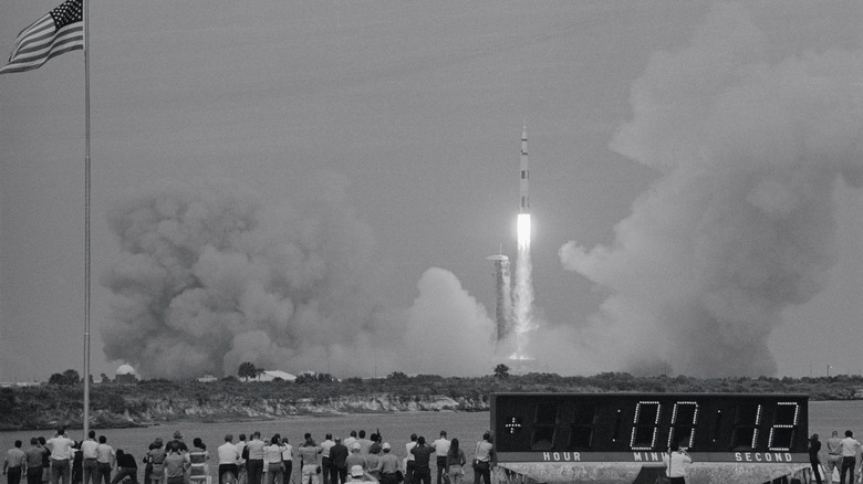 Photograph of the Apollo 13 Saturn V rocket launch