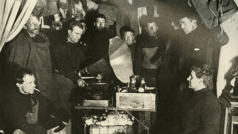 Members of Shackleton's second expedition listening to music