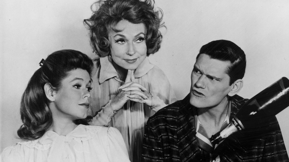 Elizabeth Montgomery, Agnes Moorehead, and Dick York looking off to the side
