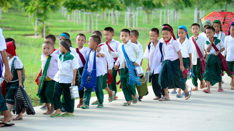 buddhist students at school