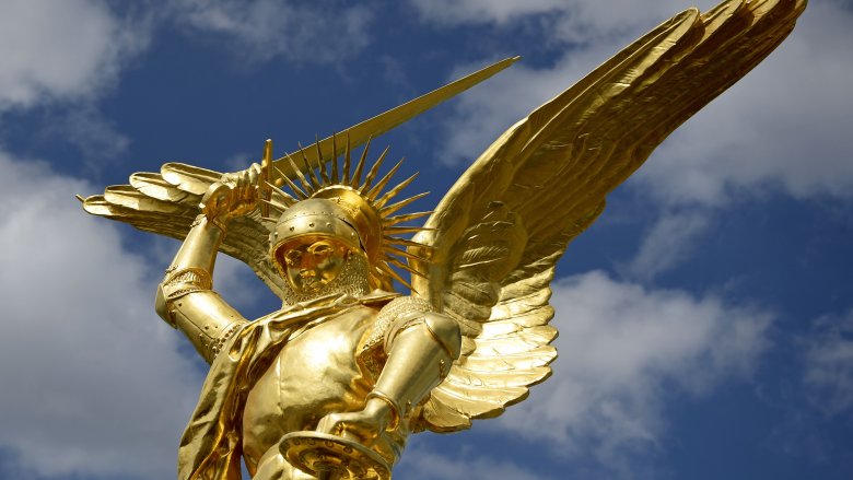 statue of angel michael