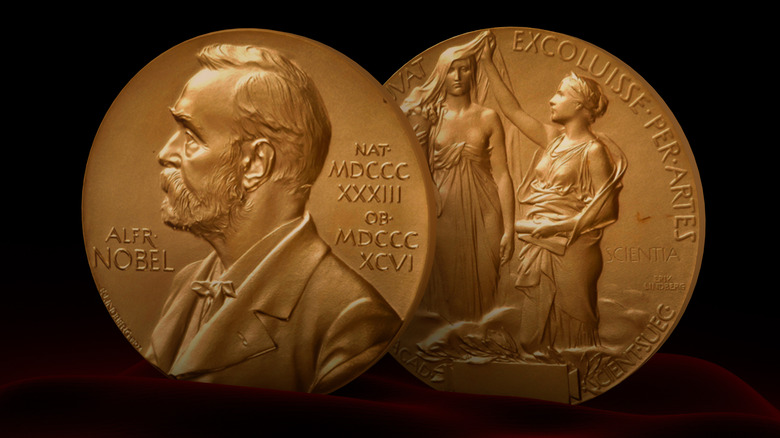 Nobel Prize medal front and back