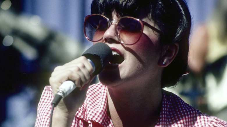 Linda Ronstadt performing in 1979