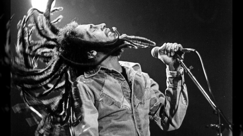 Bob Marley whipping dreadlocks around