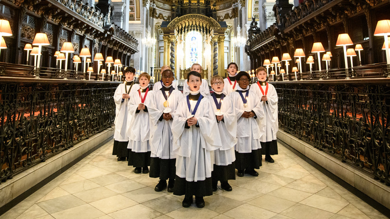 choristers from st paul's cathedral
