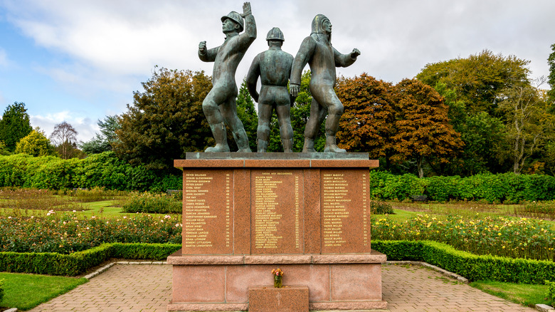 A Piper Alpha memorial 