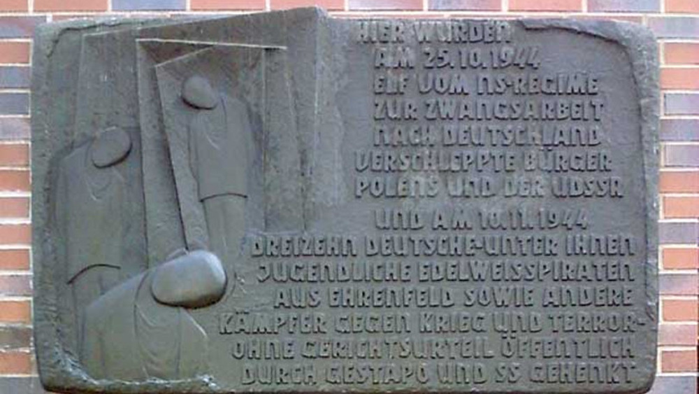 Memorial to Edelweiss Pirates executed in Cologne 