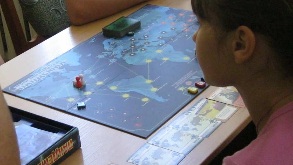 Pandemic board game 