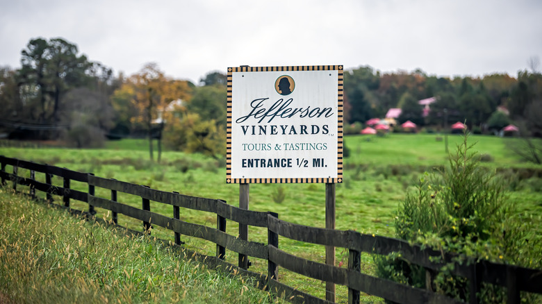 road sign for Jefferson vineyards