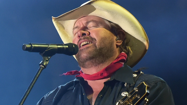 Toby Keith performs at the Country Thunder Music Festival