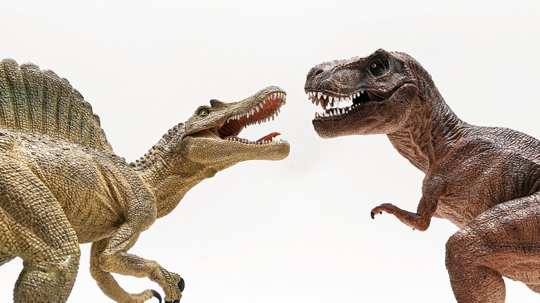 spinosaurus and tyrannosaurus rex