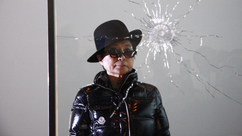 Yoko Ono bullet mark in mirror