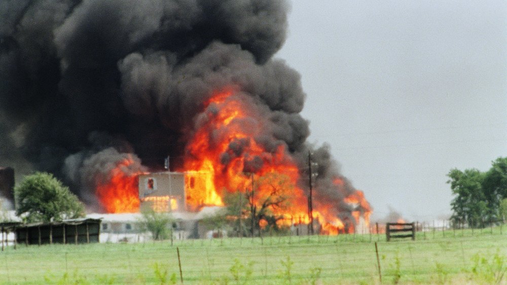 Fire on the compound at Waco