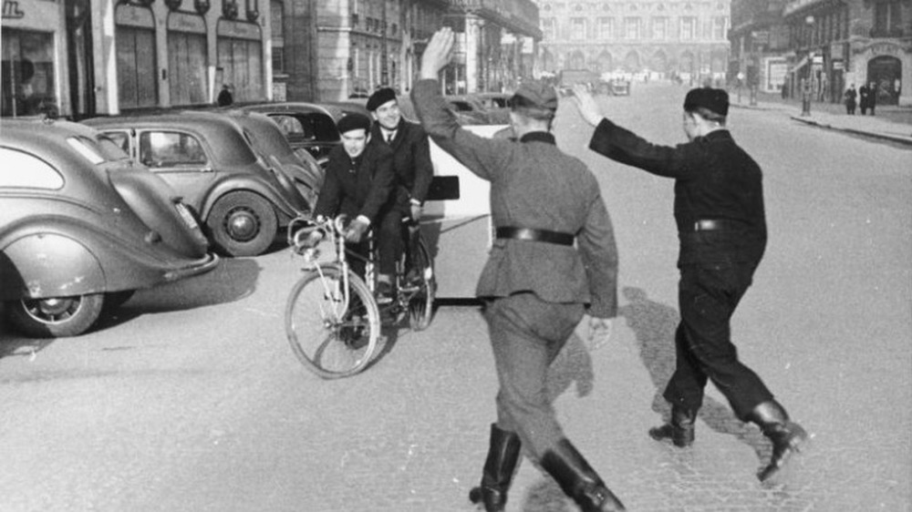 German troops in 1940s Paris