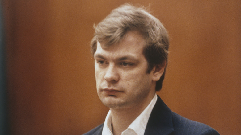 Jeffrey Dahmer sits in court