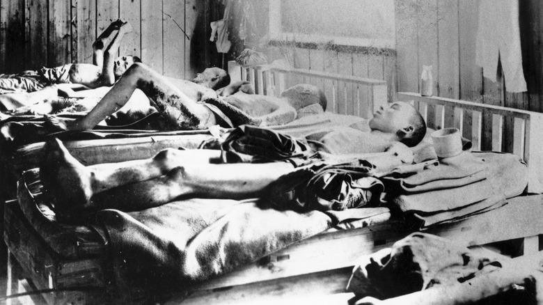 survivors of the atomic bomb in hiroshima