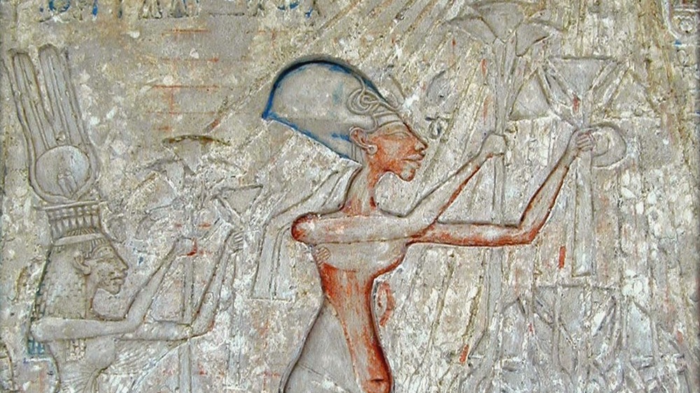 Relief of Akhenaten, Nefertiti and two daughters adoring the Aten