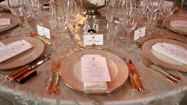 State dinner place setting
