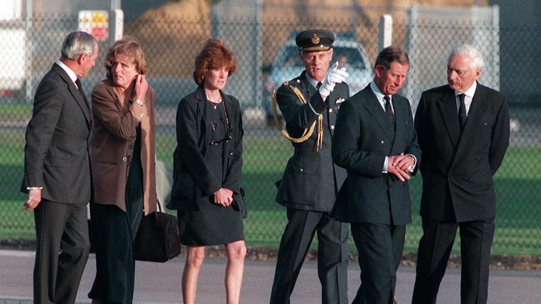 Sarah McCorquodale, Prince Charles, and Jane Fellowes on the tarmac