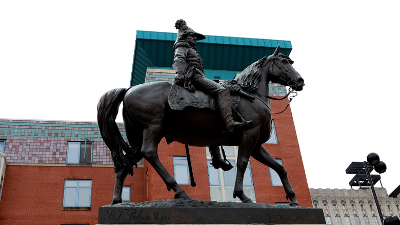 Statue of William Henry Harrison