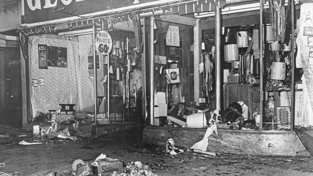 Cambridge, Maryland after uprising with looted shops