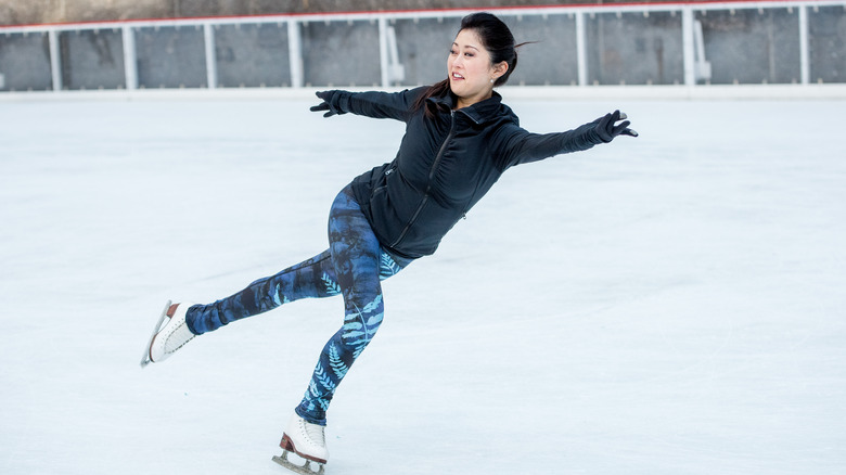 Kristi Yamaguchi skating
