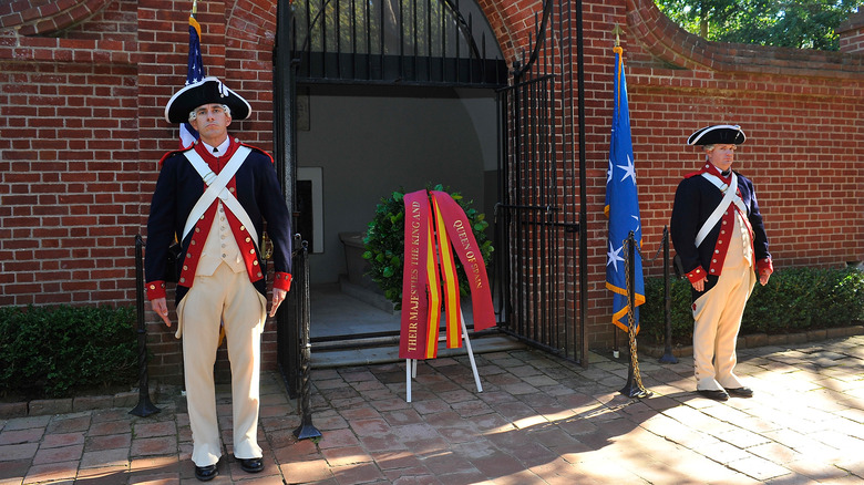 George Washington's tomb at Mount Vernon
