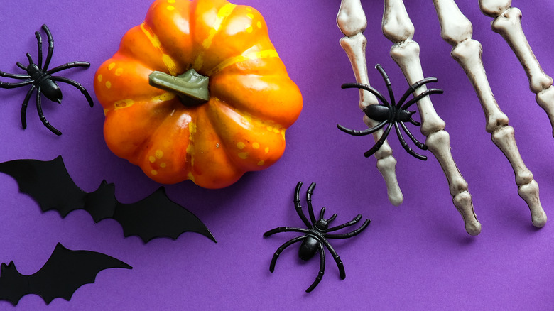 Halloween decorations, including spiders